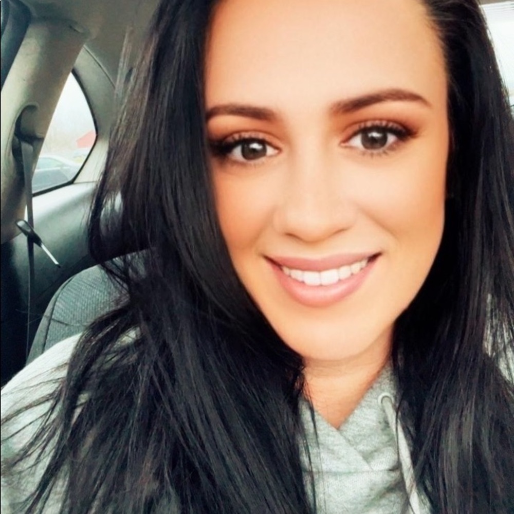 Meet your Posher, Tasha